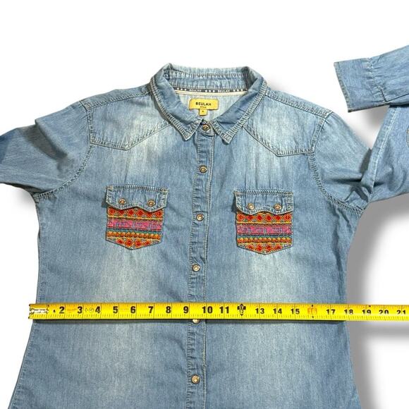 Beulah Womens Southwestern Aztec Embroidered Chambray Denim Button Up Shirt Med - Picture 12 of 16